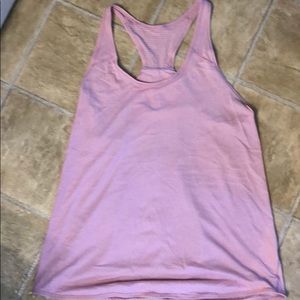 Size 10 lululemon essential tank